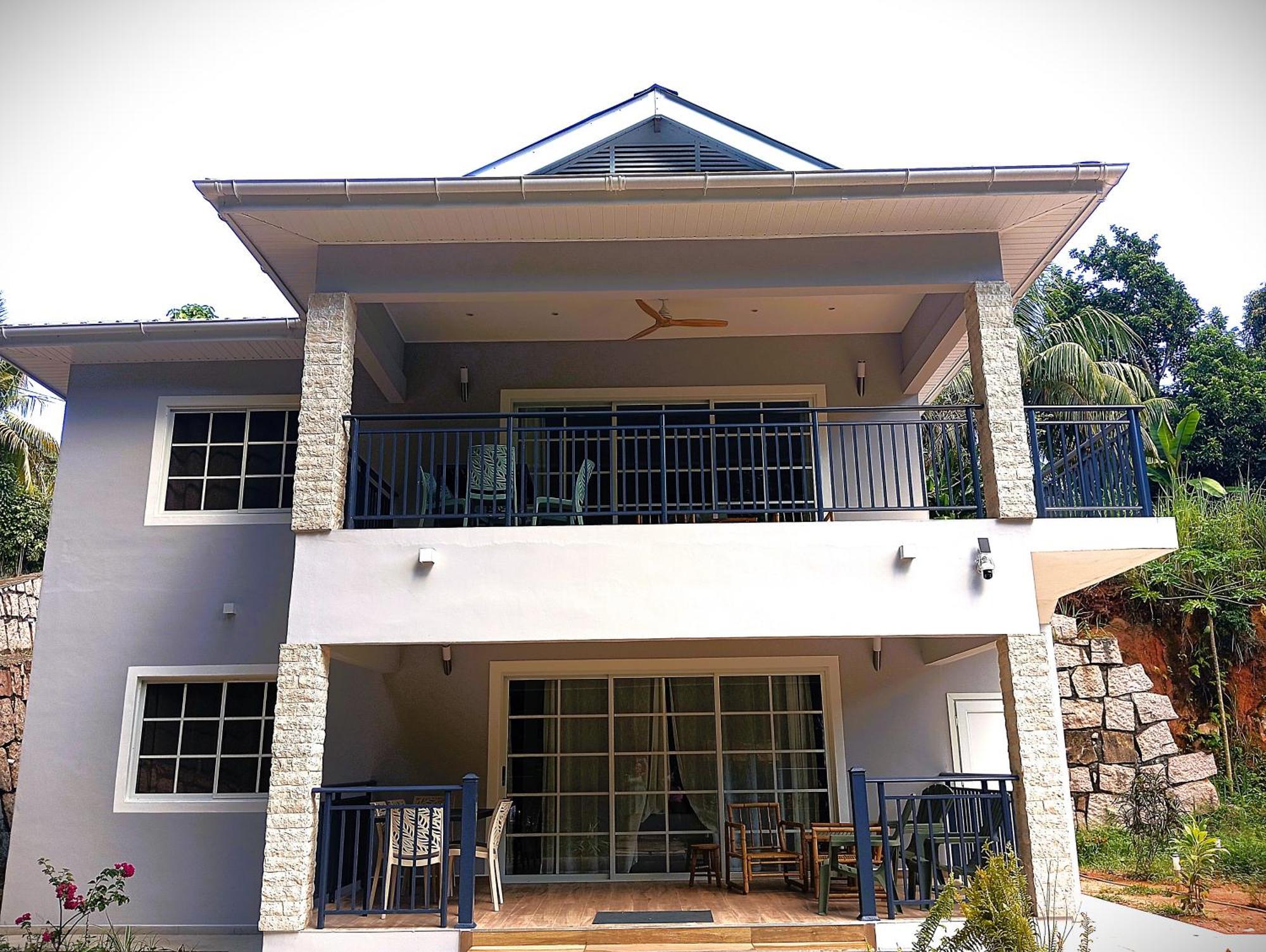 Mountain View Hotel La Digue Exterior photo